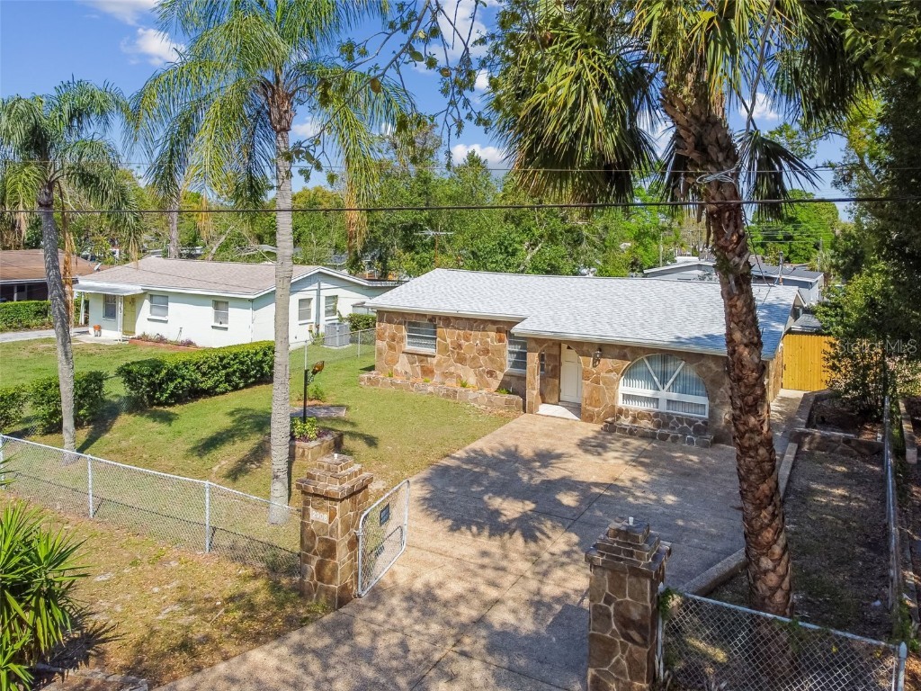 2908 E 99th Avenue Tampa FL 33612 TB8357716 image1