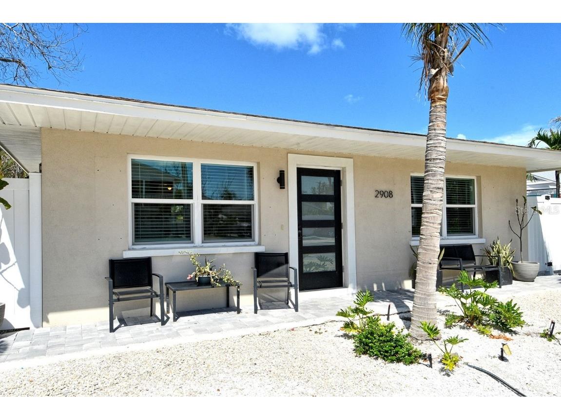 2908 Gulf Drive Holmes Beach FL 34217 A4653182 image1