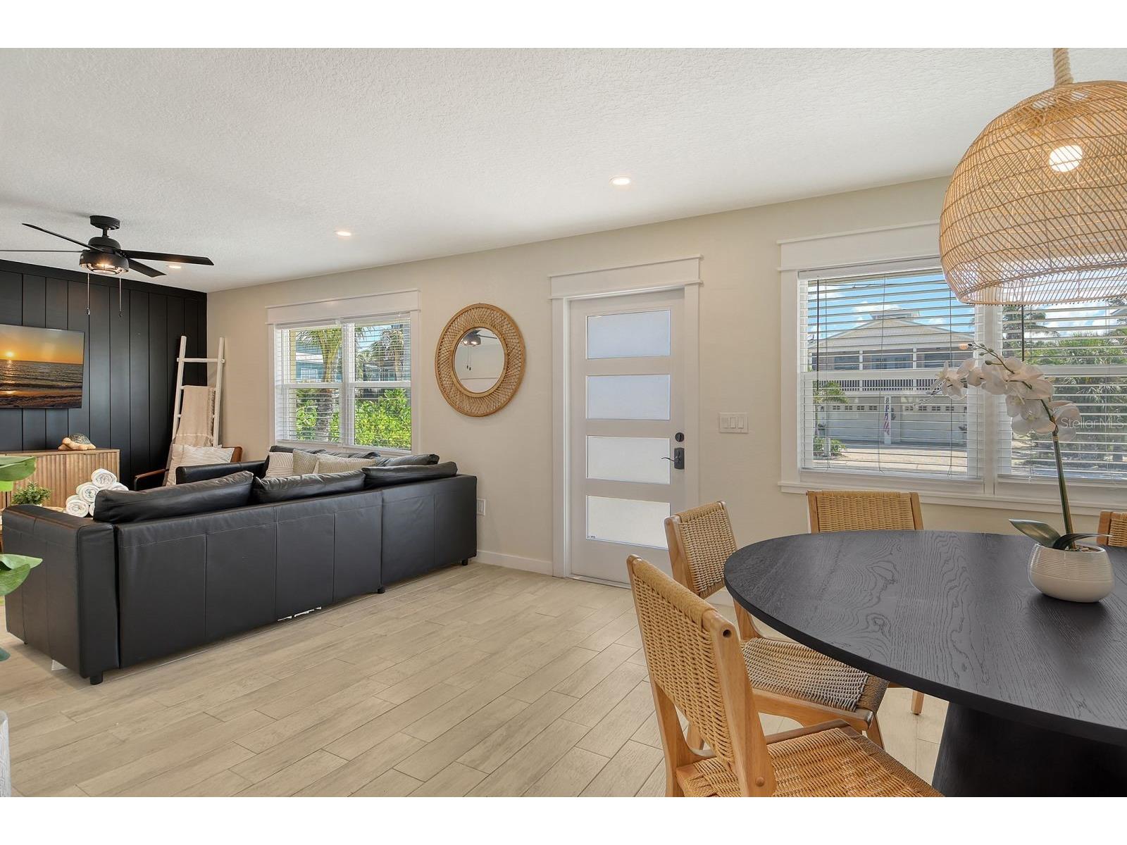 2908 Gulf Drive Holmes Beach FL 34217 A4653182 image10