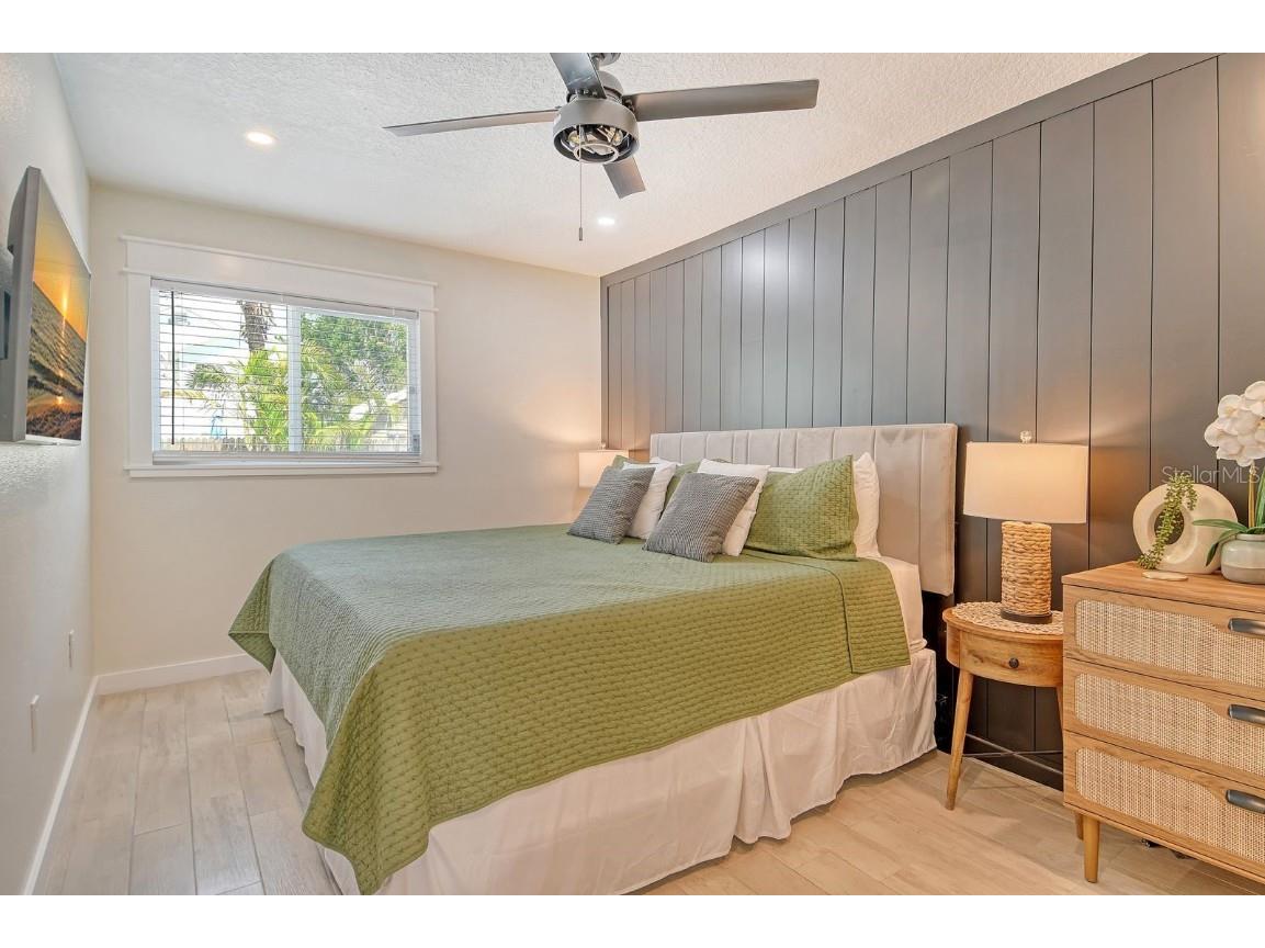 2908 Gulf Drive Holmes Beach FL 34217 A4653182 image22