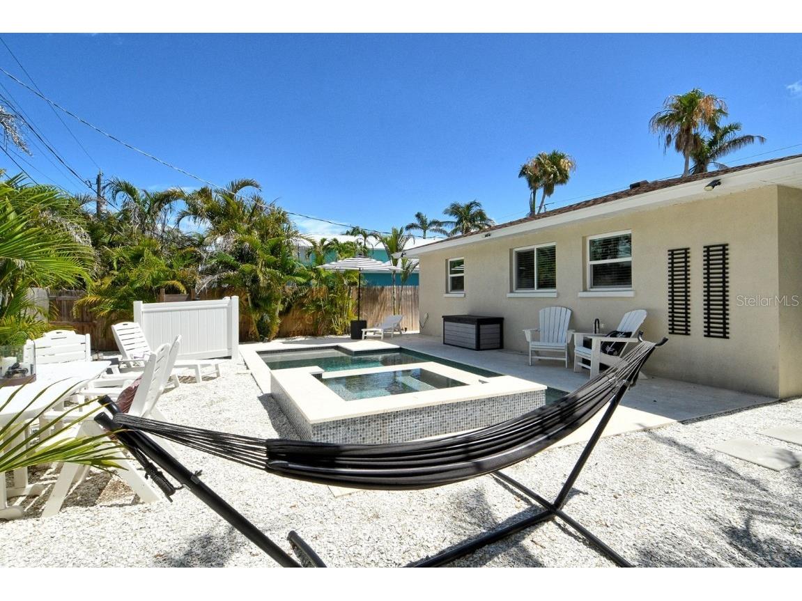 2908 Gulf Drive Holmes Beach FL 34217 A4653182 image24