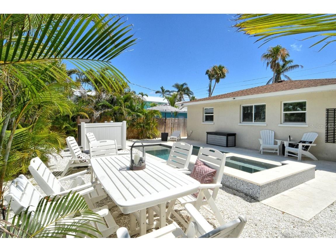 2908 Gulf Drive Holmes Beach FL 34217 A4653182 image25