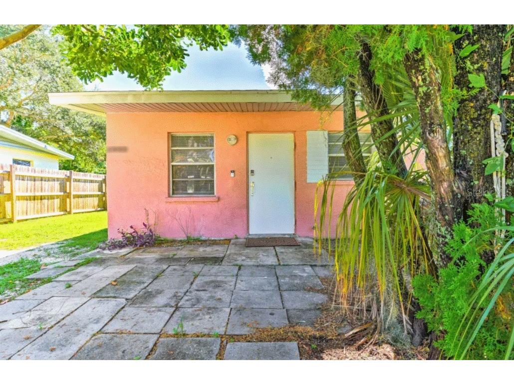 2908 N Orange Avenue Sarasota FL 34234 A4566564 image1