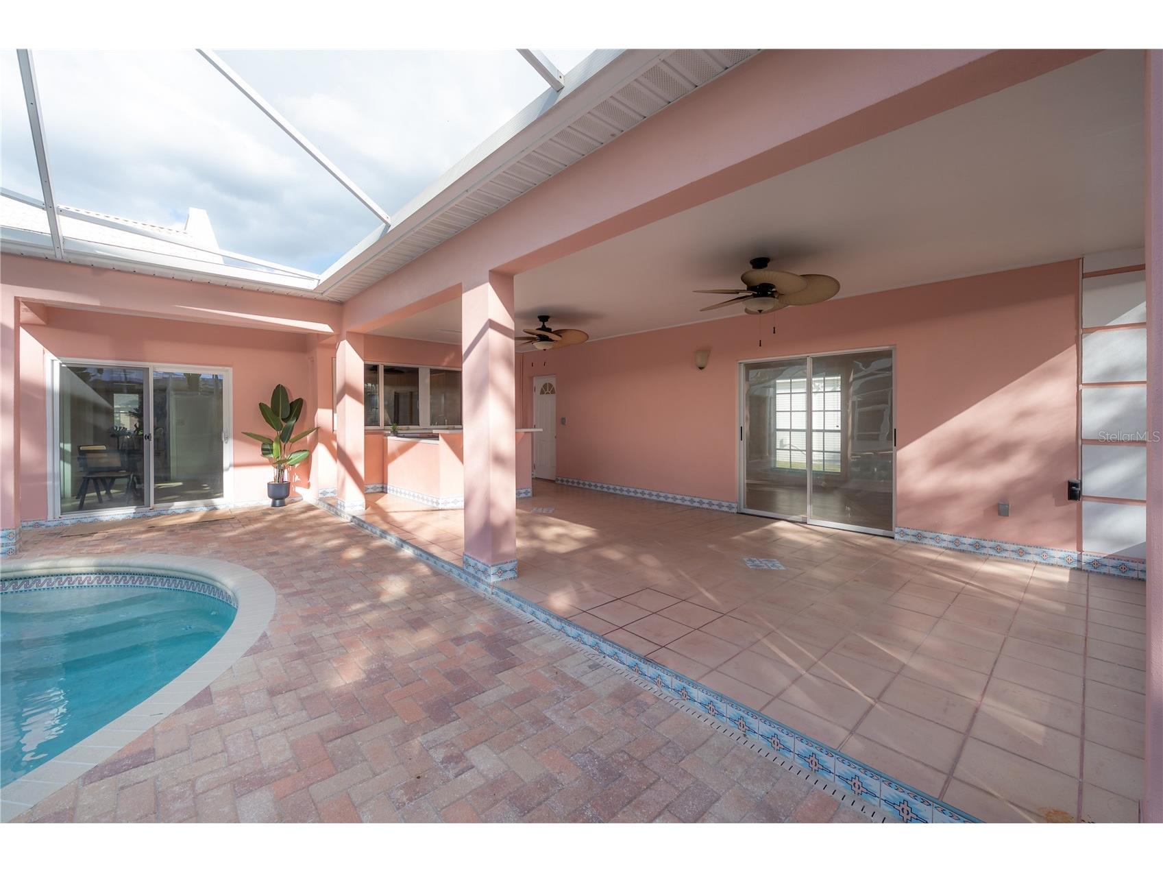 2908 Whittington Place Tampa FL 33618 TB8463409 image28