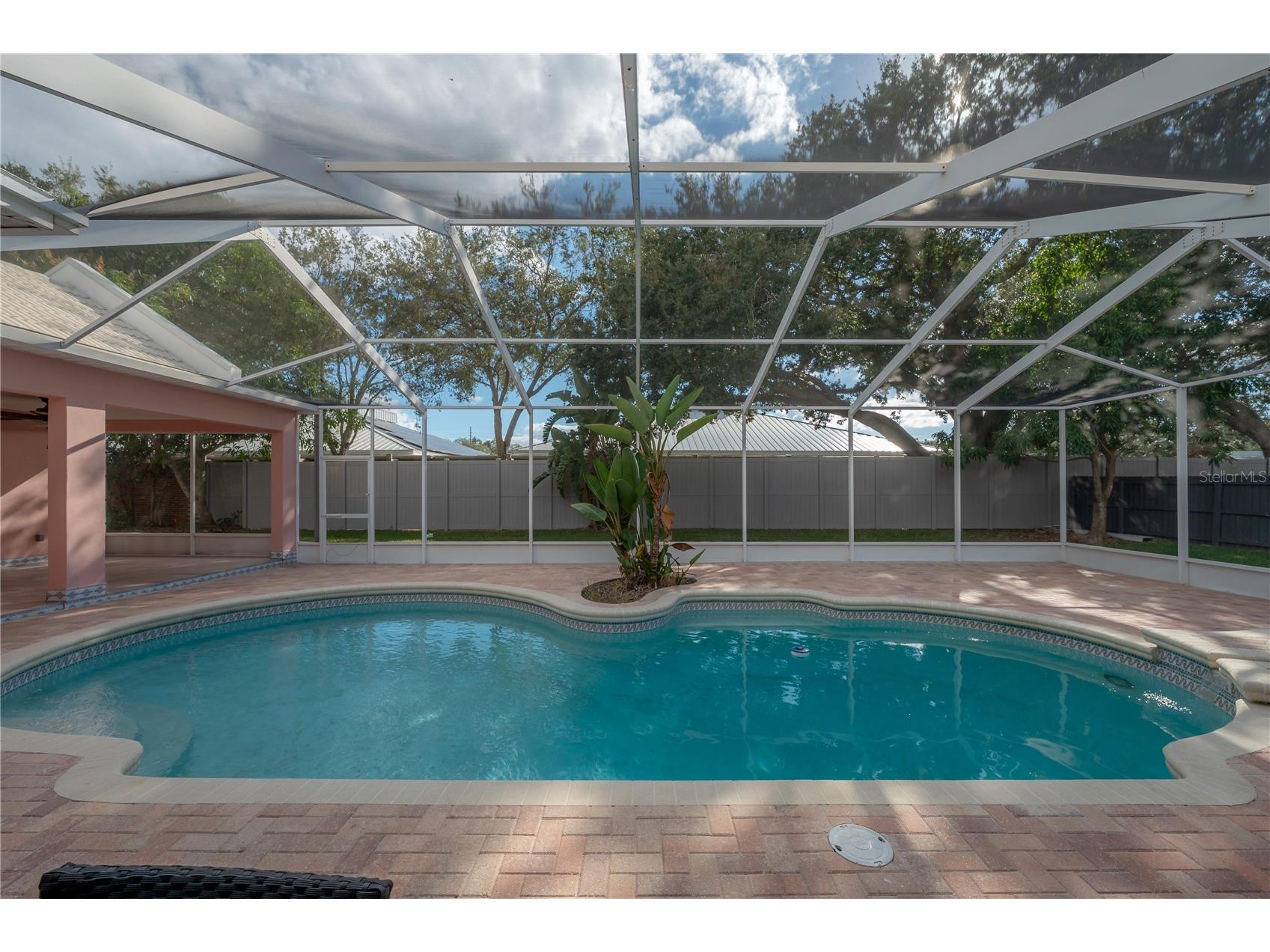 2908 Whittington Place Tampa FL 33618 TB8463409 image30