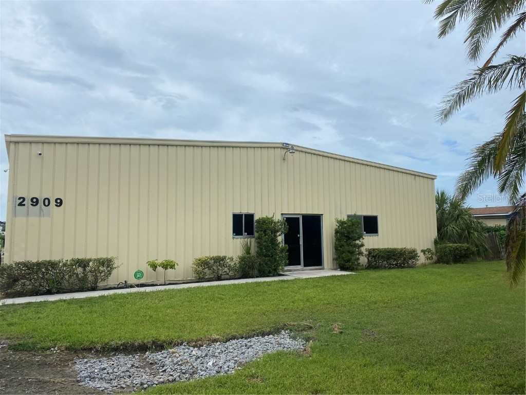 2909 21st Street Court E Palmetto FL 34221 A4574290 image1