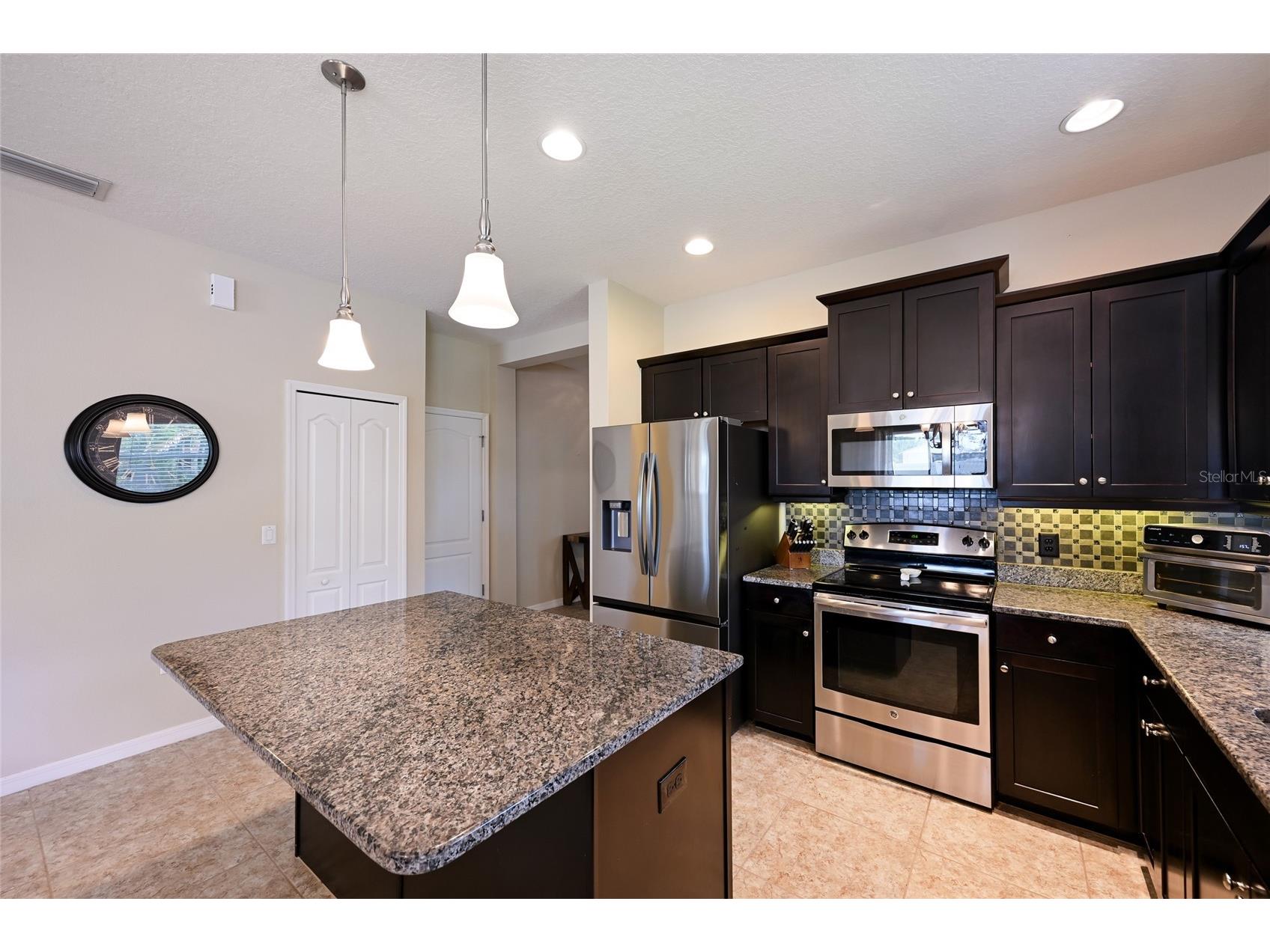2909 44th Court E Palmetto FL 34221 A4690421 image15