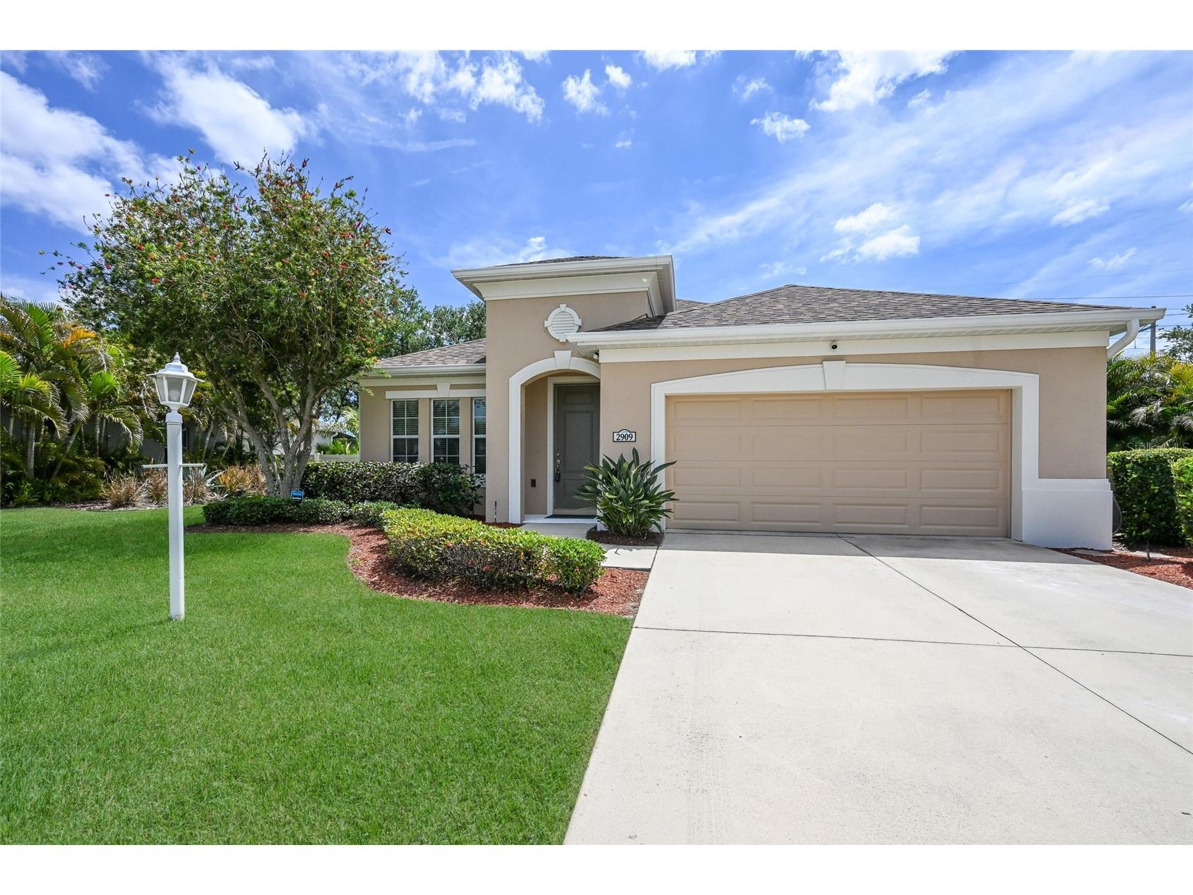 2909 44th Court E Palmetto FL 34221 A4690421 image7