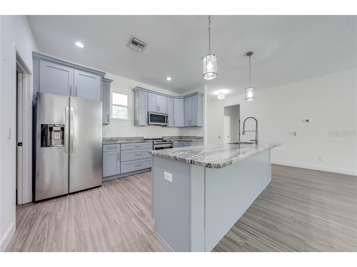 2909 Annalee Road Saint Cloud FL 34771 - ALLIGATOR CHAIN S5136822 image13