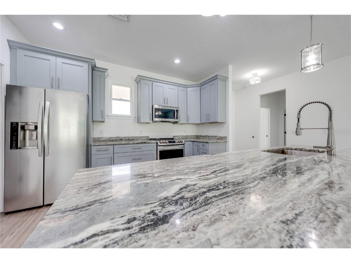 2909 Annalee Road Saint Cloud FL 34771 - ALLIGATOR CHAIN S5136822 image14