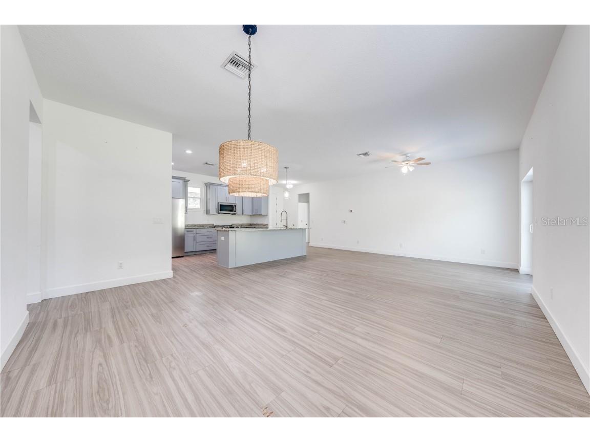 2909 Annalee Road Saint Cloud FL 34771 - ALLIGATOR CHAIN S5136822 image9