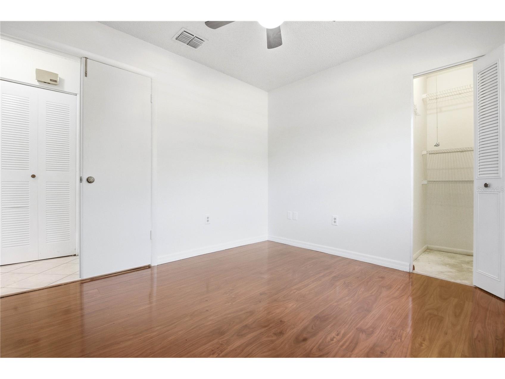 2909 Fig Court Palm Harbor FL 34684 TB8506291 image17