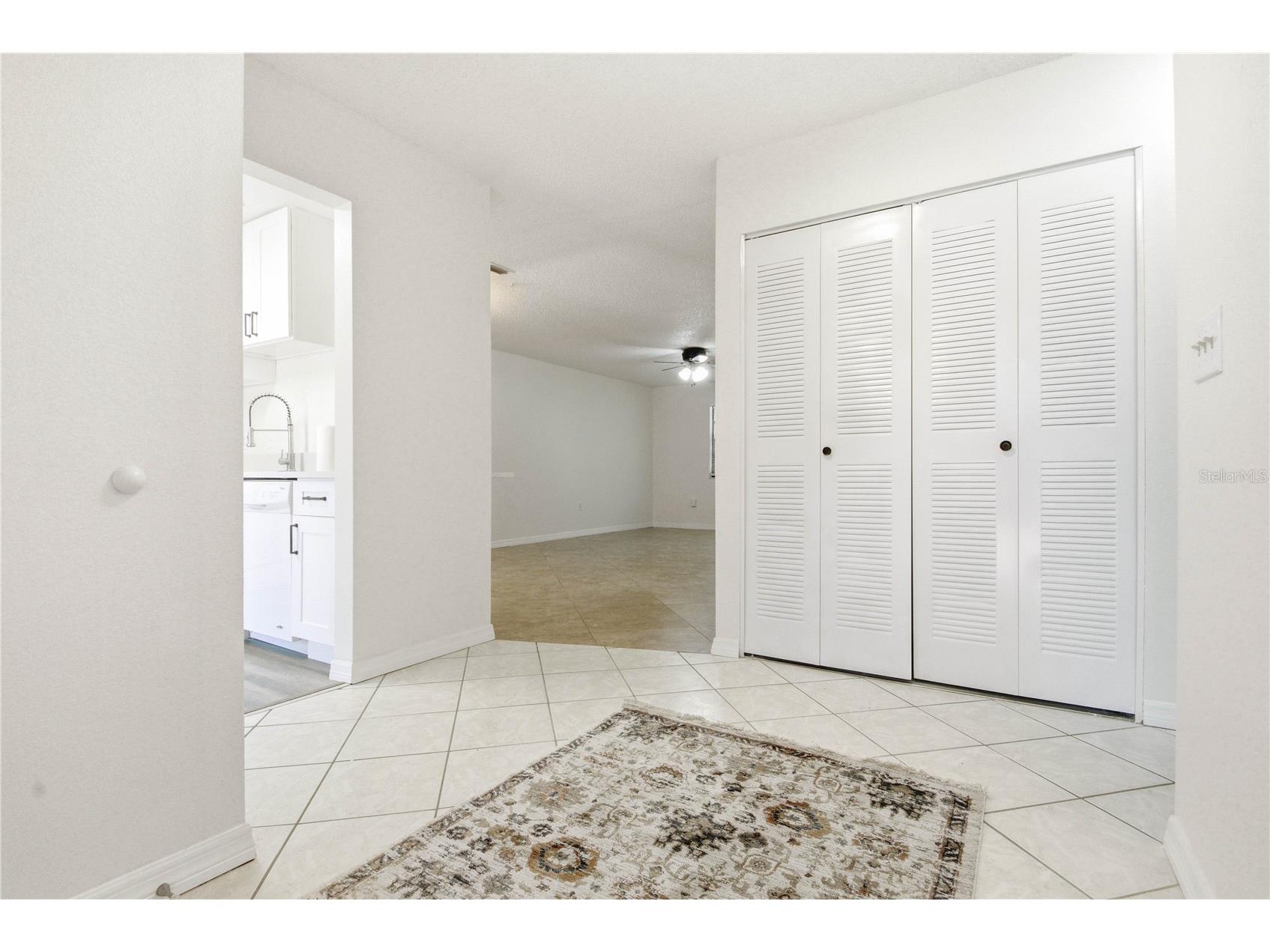 2909 Fig Court Palm Harbor FL 34684 TB8506291 image5