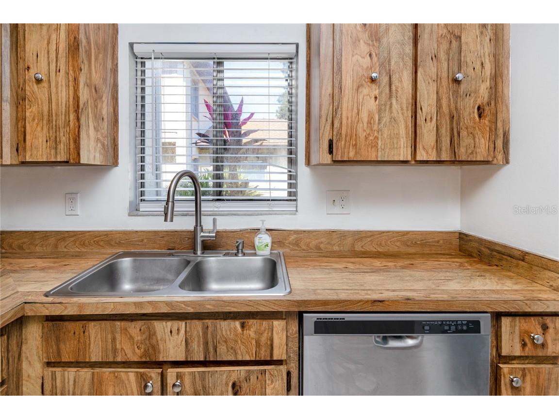 2909 Lichen Lane #A Clearwater FL 33760 TB8450322 image17