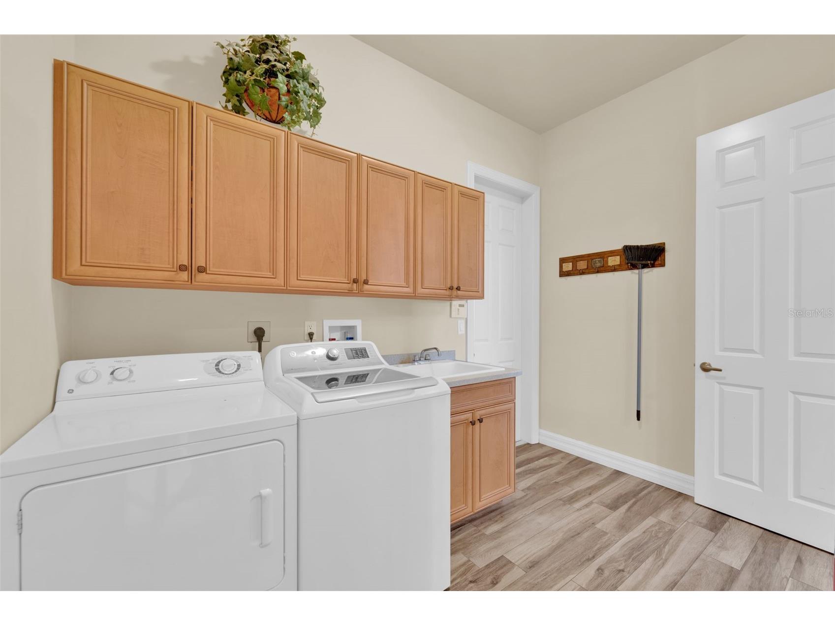2909 SW 39th Street Cape Coral FL 33914 C7519341 image36