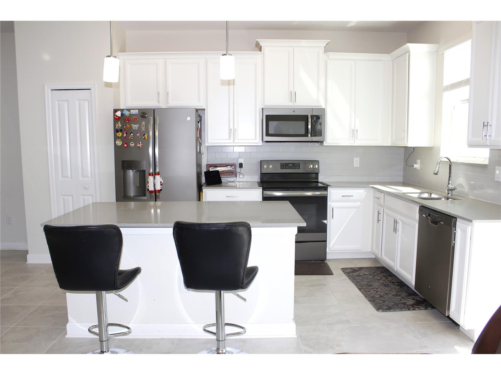 2909 Theme Street Kissimmee FL 34746 S5144980 image5