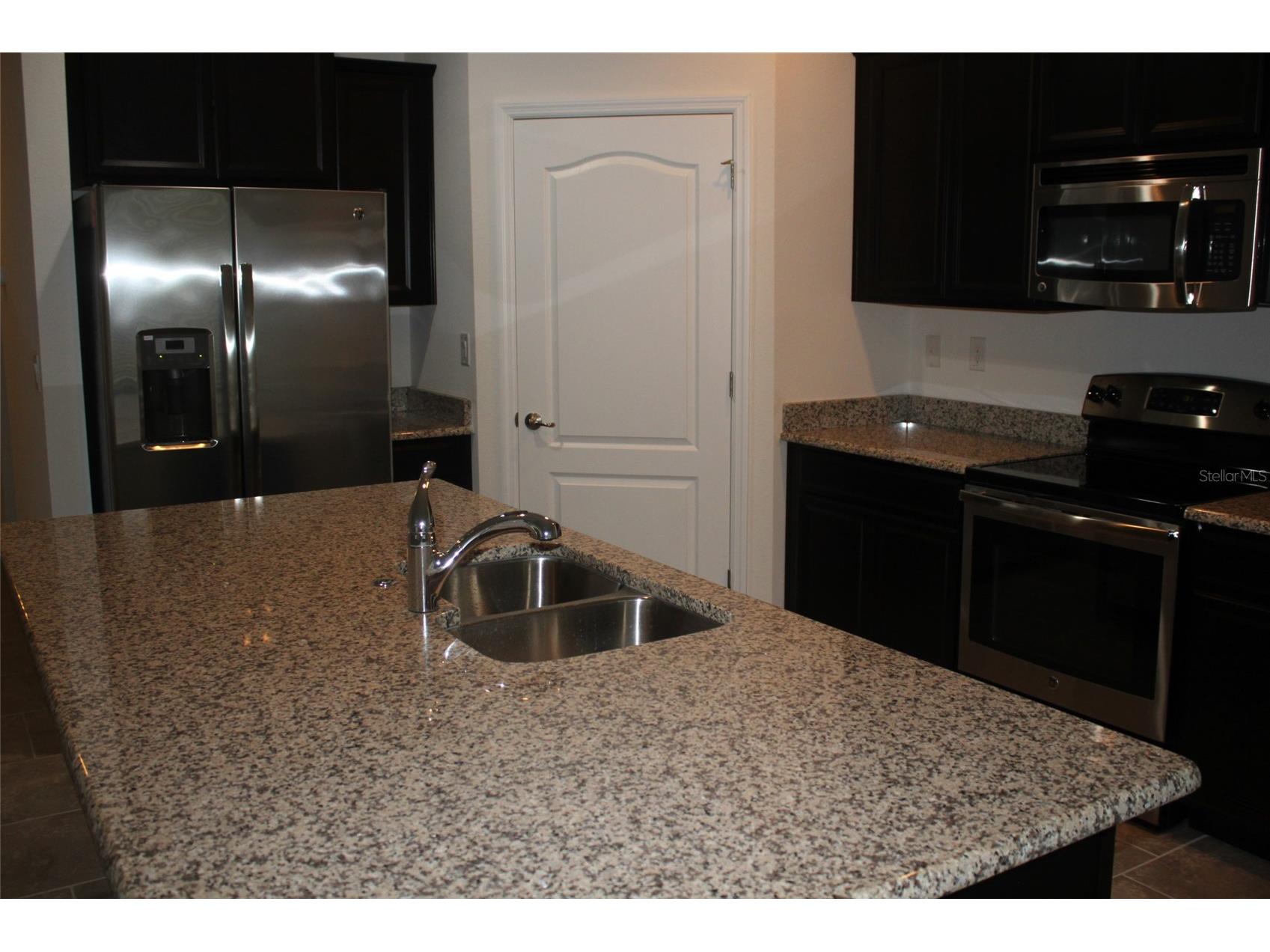 2909 Top Water Way Kissimmee FL 34746 O6406026 image3