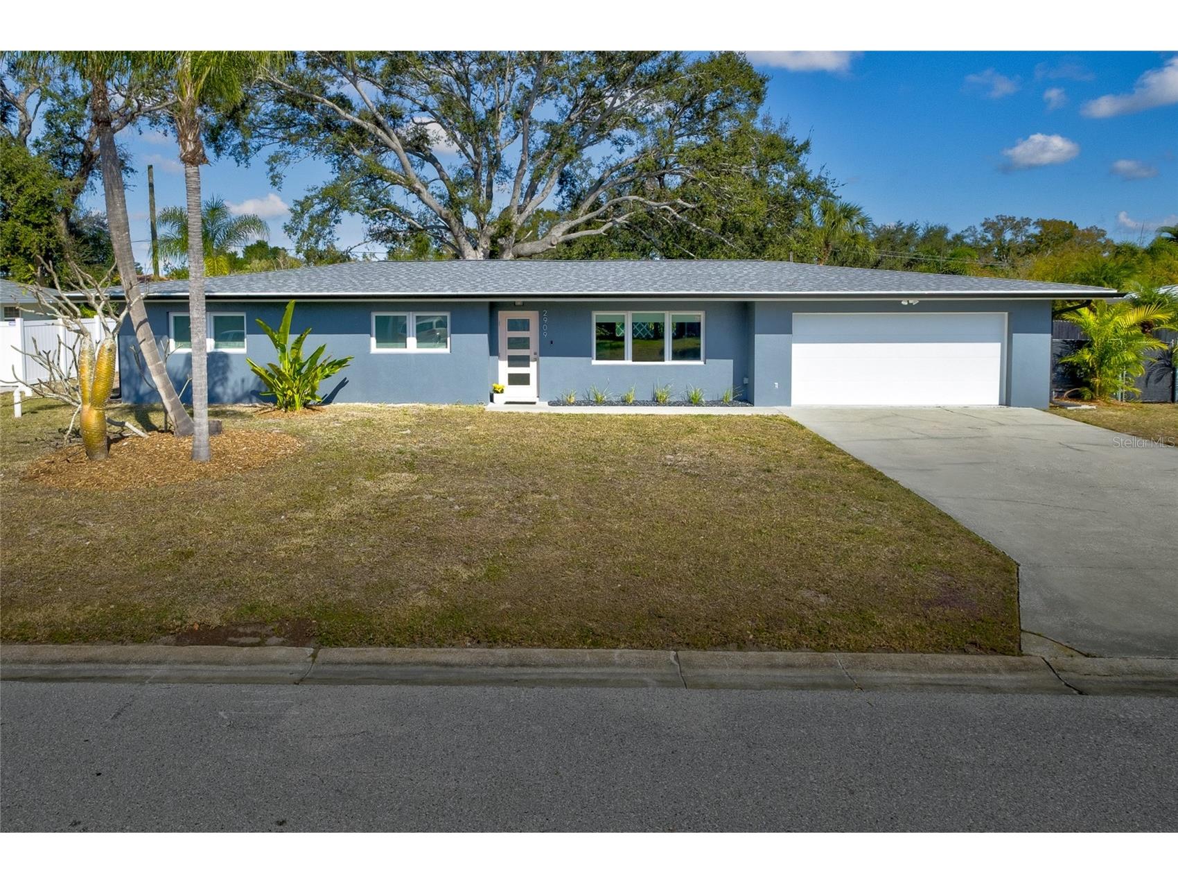 2909 Upper Tangelo Drive Sarasota FL 34239 A4679313 image1