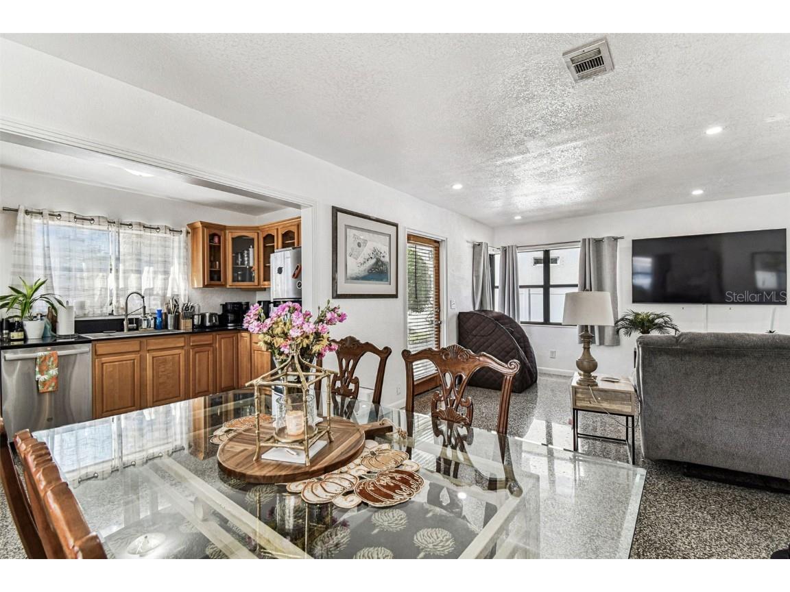 2909 W Elrod Avenue Tampa FL 33611 TB8449723 image14