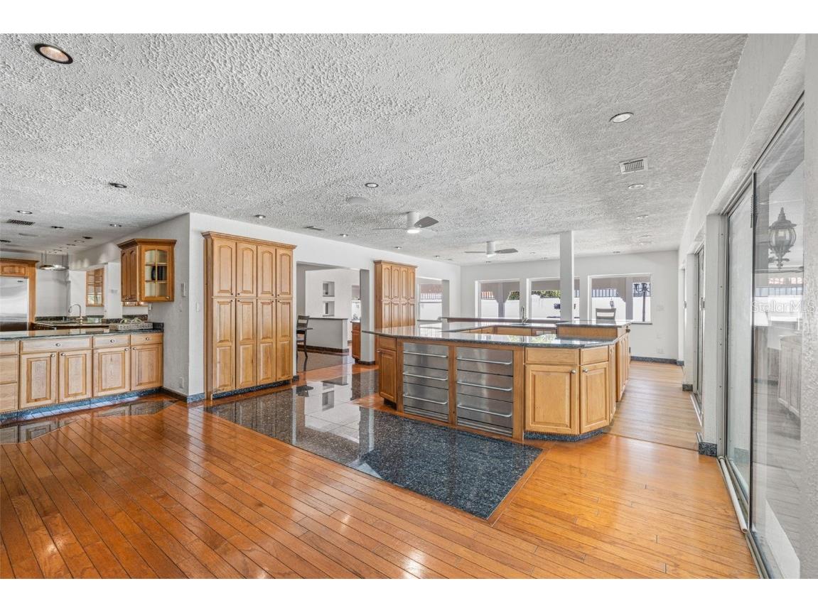 291 2nd Street W Tierra Verde FL 33715 TB8412045 image17