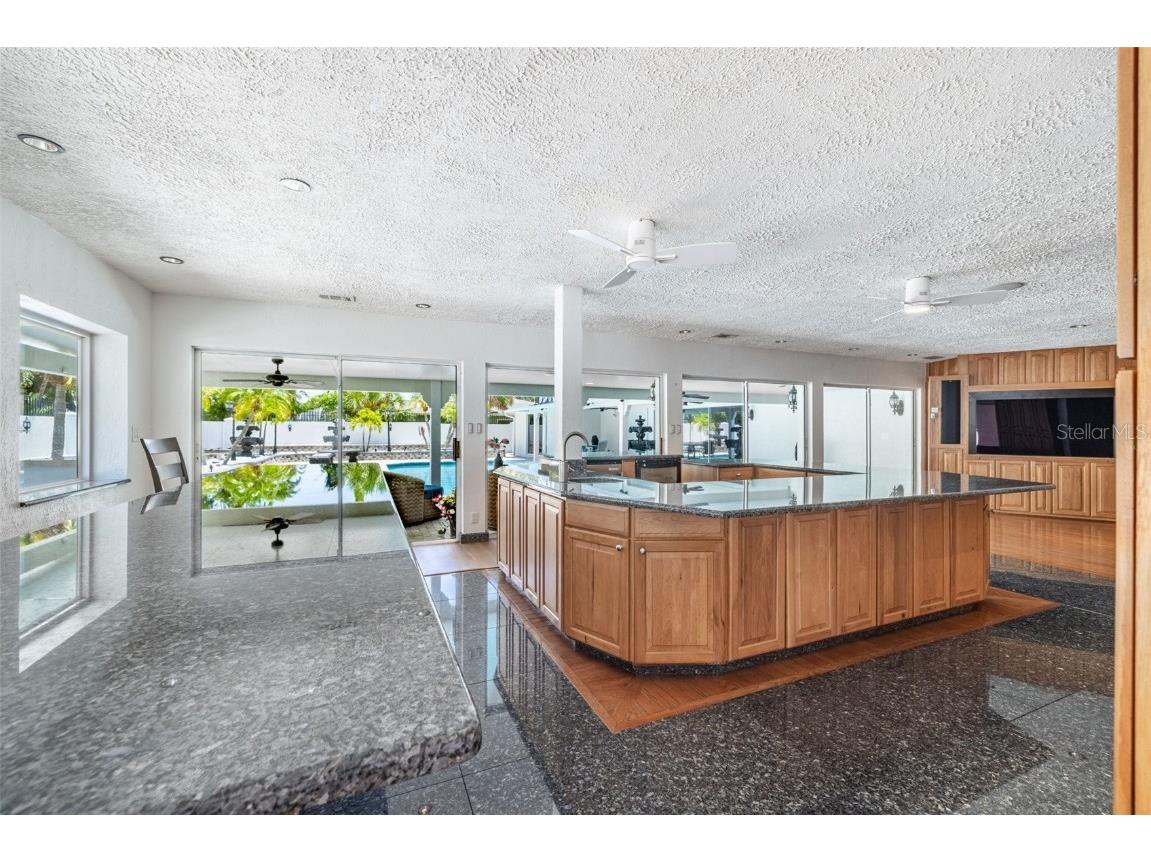 291 2nd Street W Tierra Verde FL 33715 TB8412045 image19