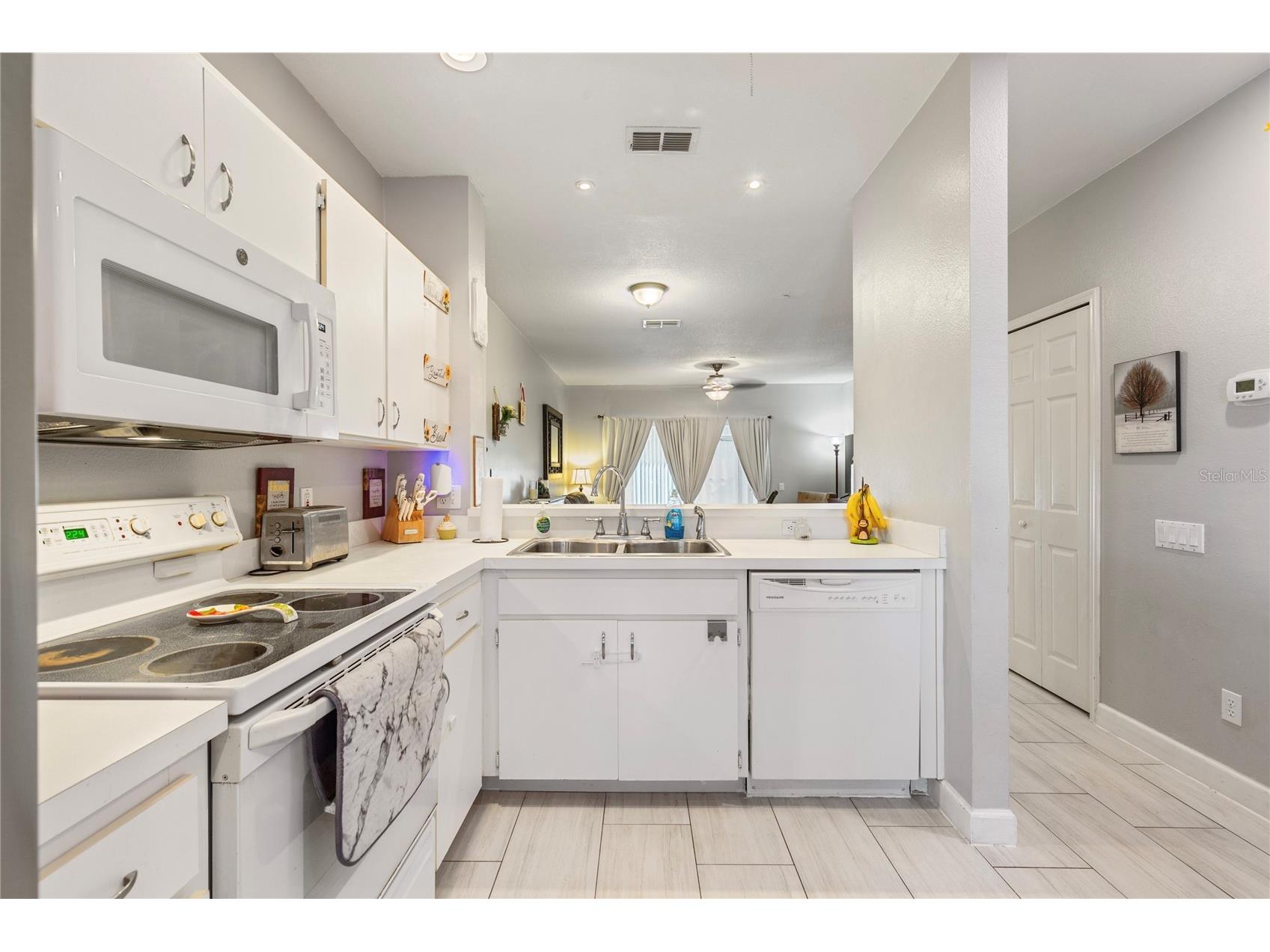 291 Countryside Key Boulevard Oldsmar FL 34677 TB8463435 image5