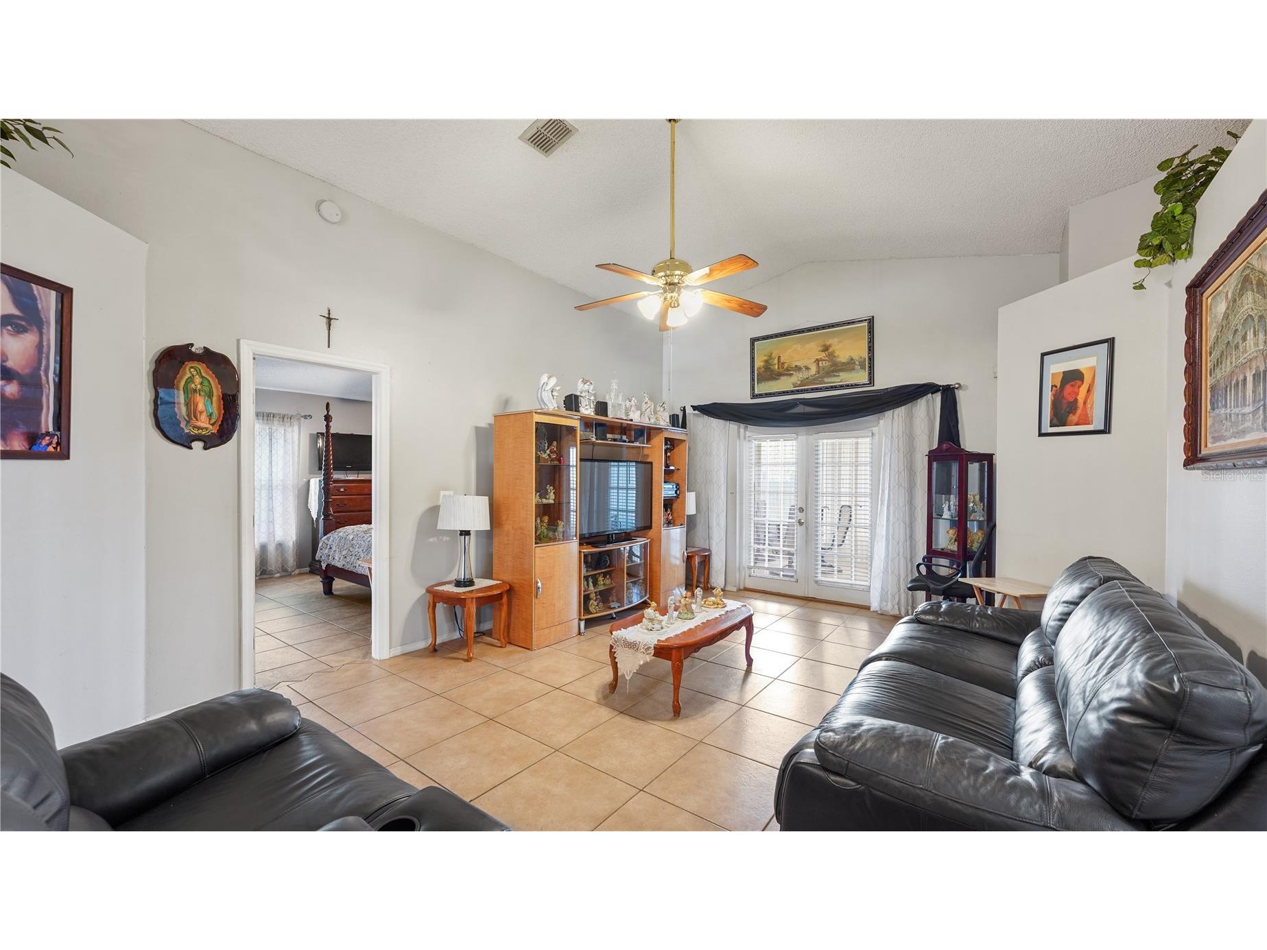 291 Pine Arbor Drive Orlando FL 32825 O6411785 image4