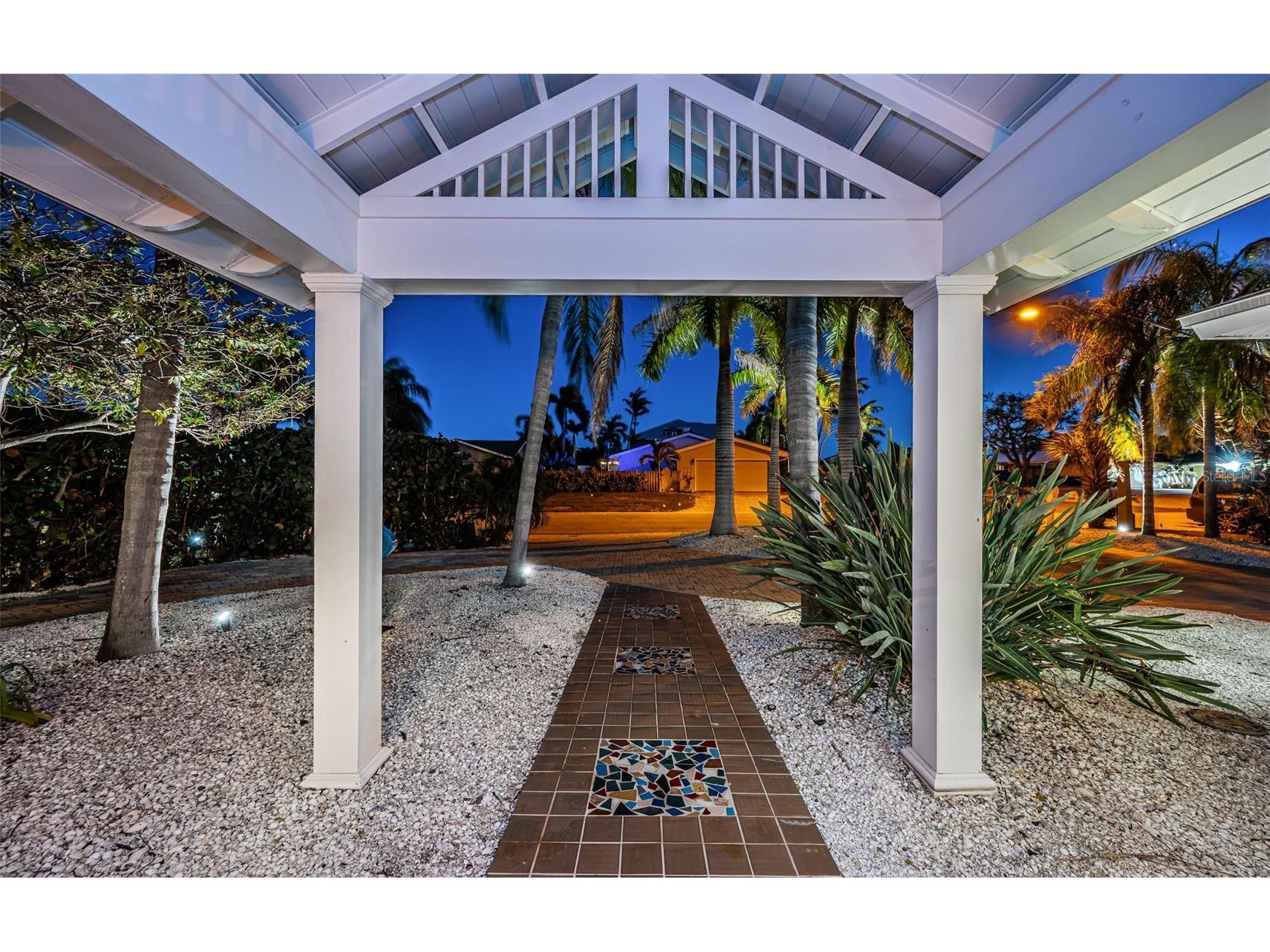 2910 Alton Drive Saint Pete Beach FL 33706 - PASS A GRILLE BACK CHANNEL TB8467693 image13