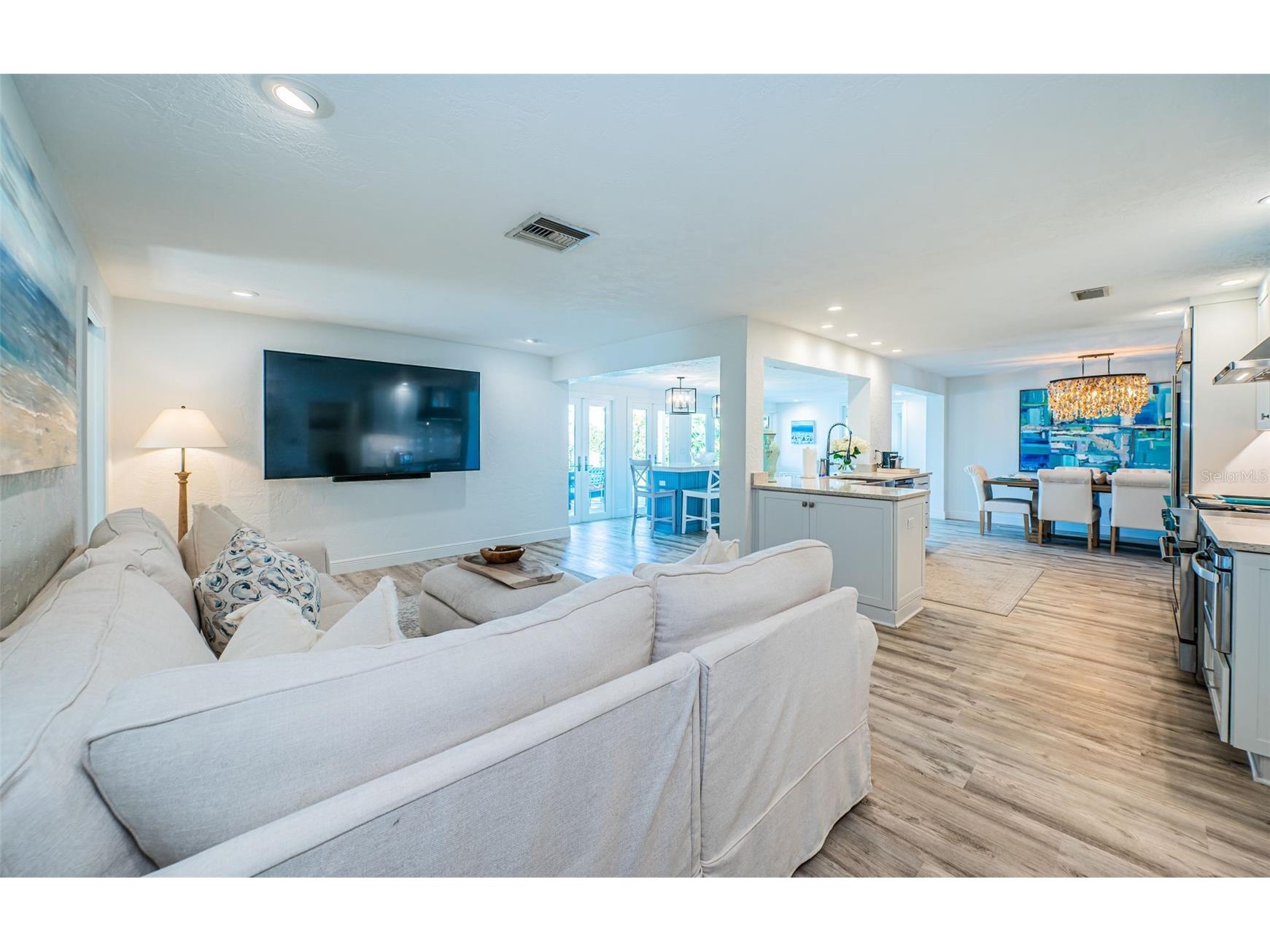 2910 Alton Drive Saint Pete Beach FL 33706 - PASS A GRILLE BACK CHANNEL TB8467693 image20