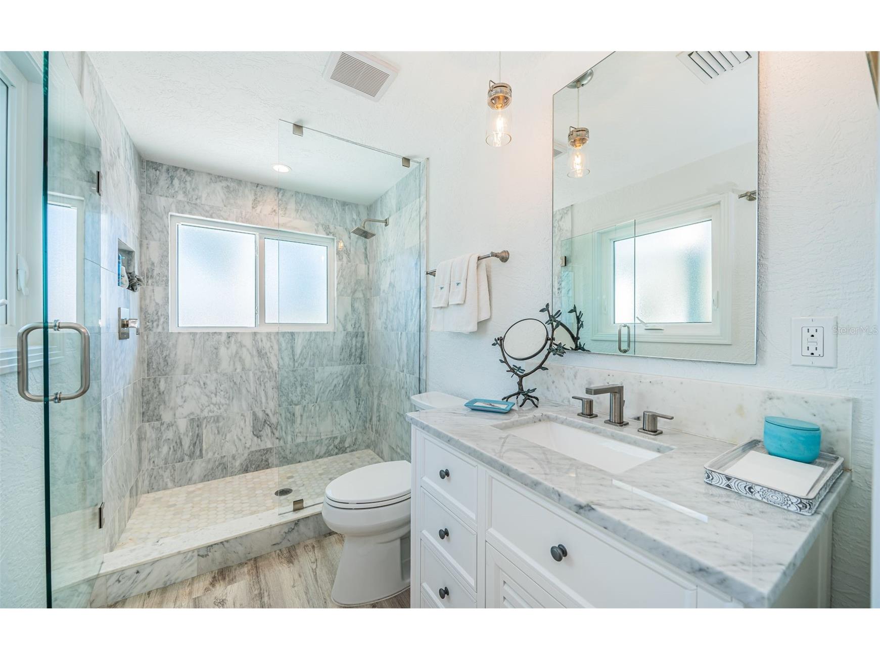 2910 Alton Drive Saint Pete Beach FL 33706 - PASS A GRILLE BACK CHANNEL TB8467693 image46