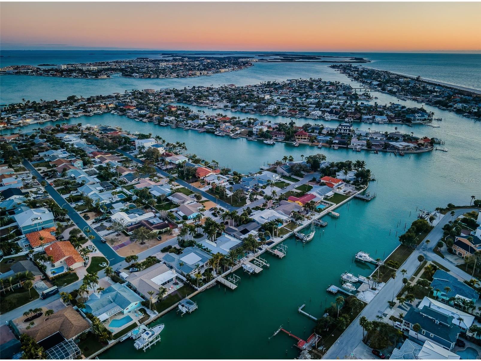 2910 Alton Drive Saint Pete Beach FL 33706 - PASS A GRILLE BACK CHANNEL TB8467693 image85
