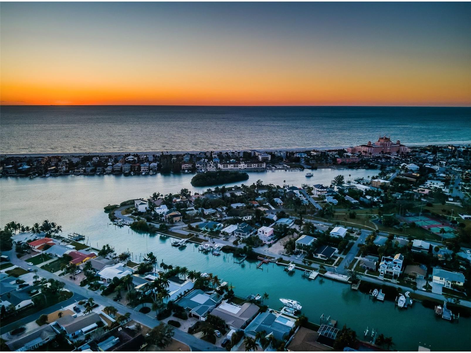 2910 Alton Drive Saint Pete Beach FL 33706 - PASS A GRILLE BACK CHANNEL TB8467693 image86