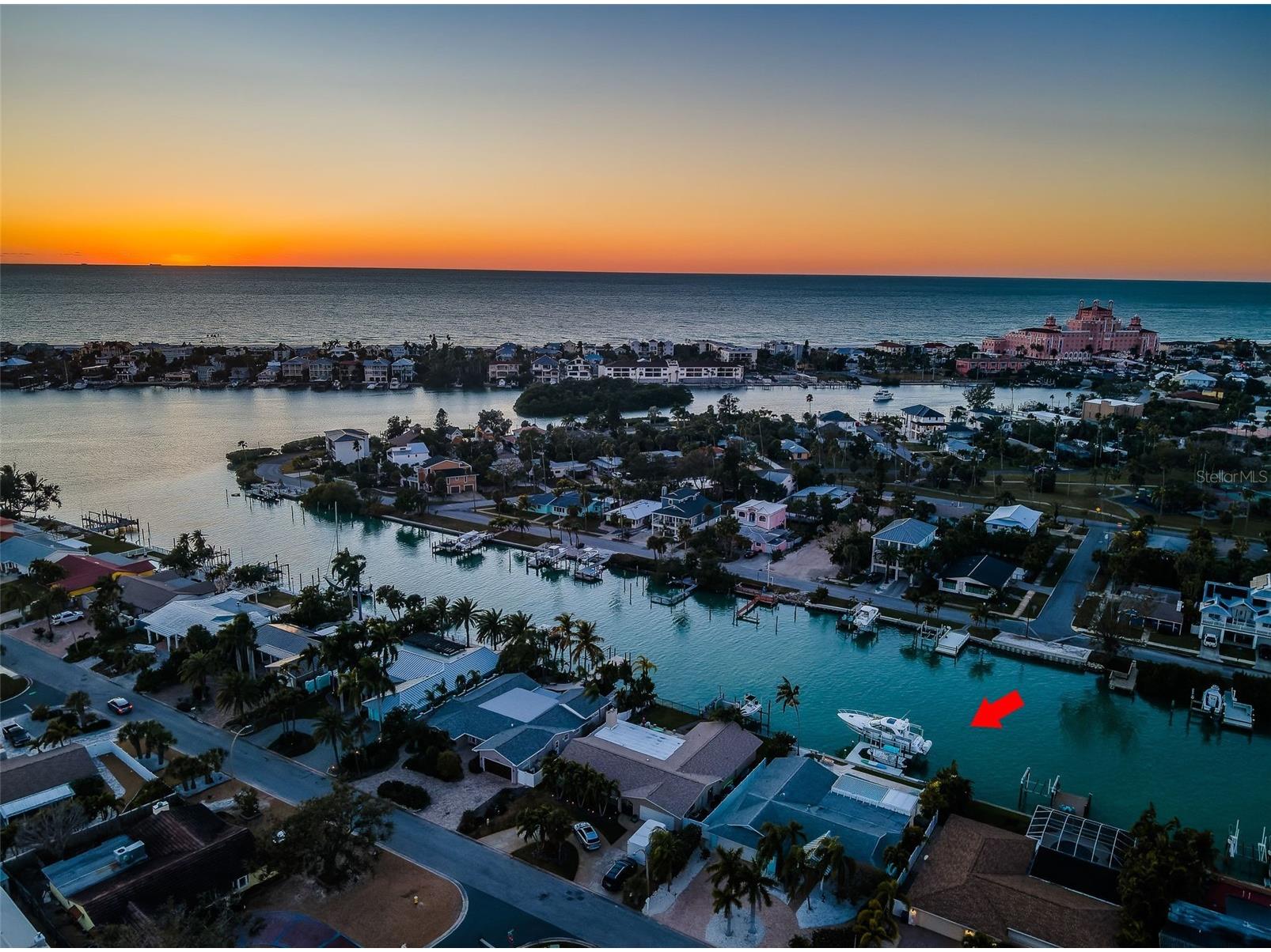 2910 Alton Drive Saint Pete Beach FL 33706 - PASS A GRILLE BACK CHANNEL TB8467693 image9