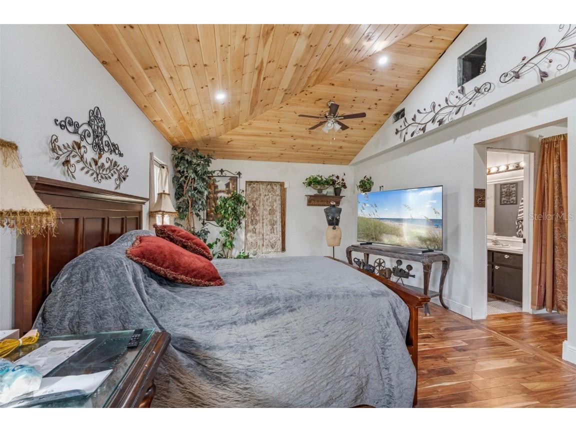 2910 Hardy Avenue New Smyrna Beach FL 32168 V4940855 image11