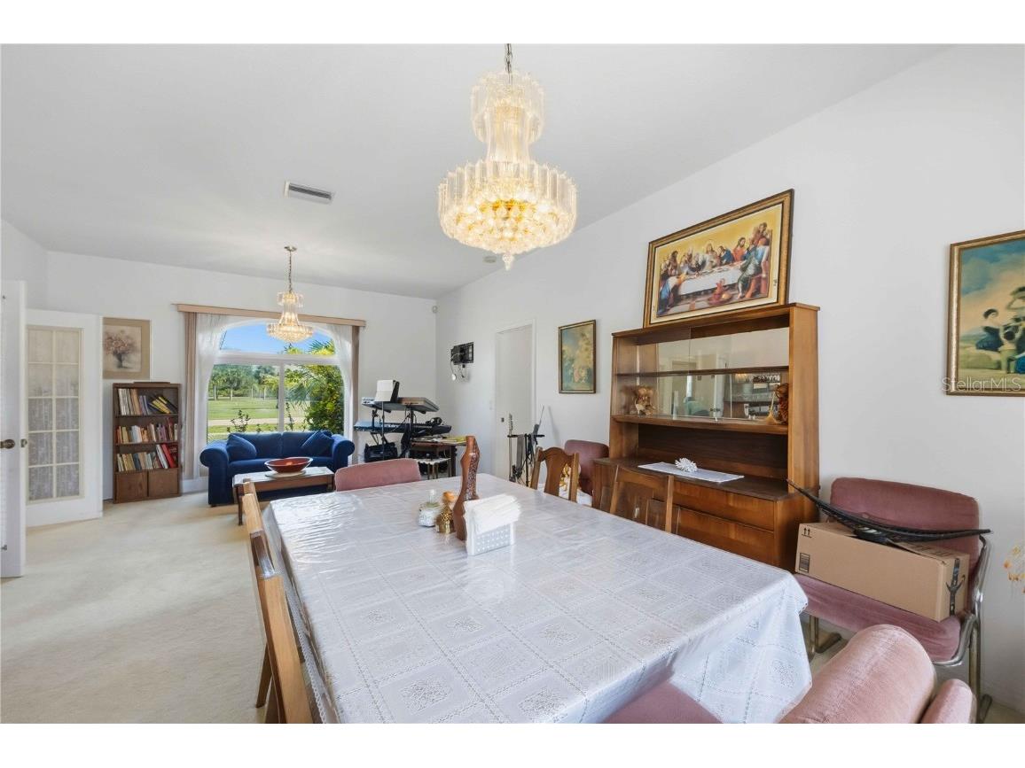 2910 Hermitage Boulevard Venice FL 34292 A4674607 image10