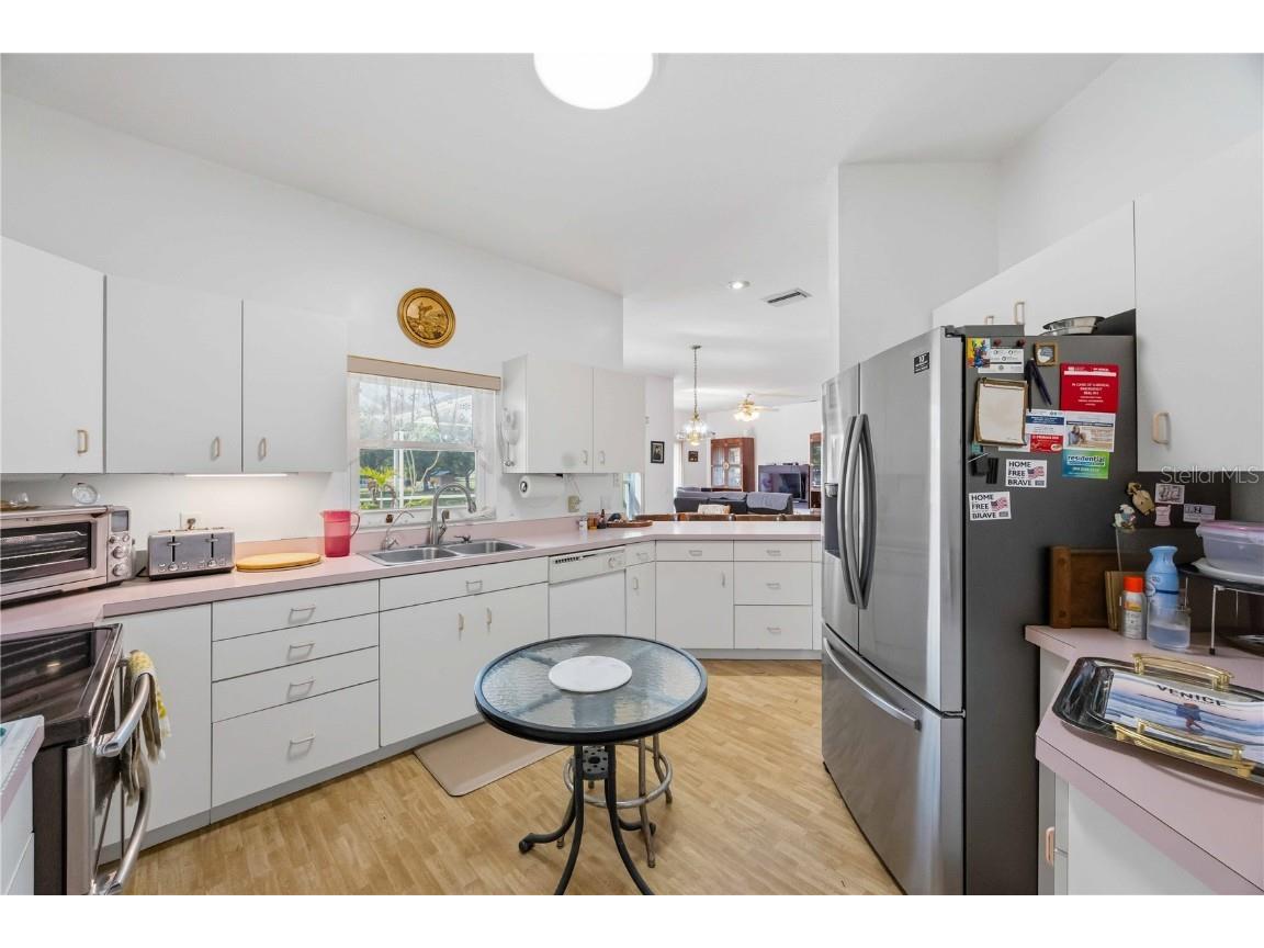 2910 Hermitage Boulevard Venice FL 34292 A4674607 image14