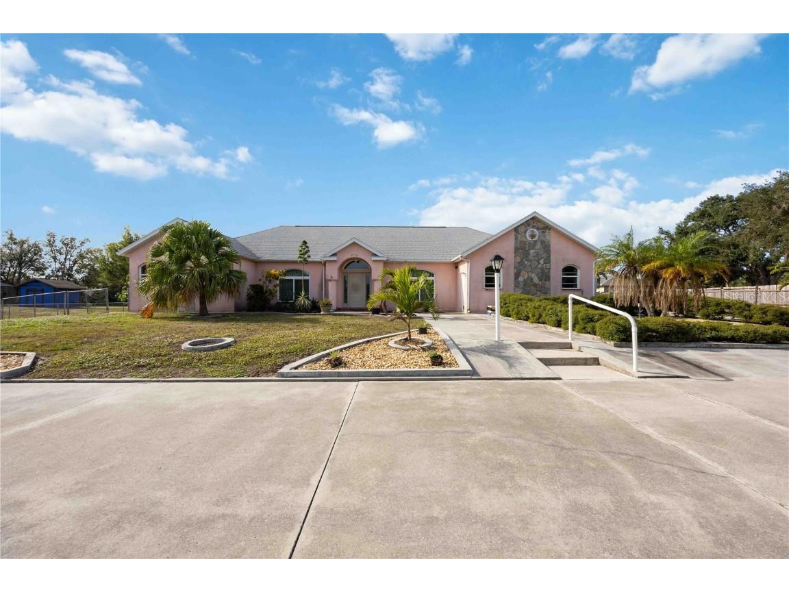 2910 Hermitage Boulevard Venice FL 34292 A4674607 image2