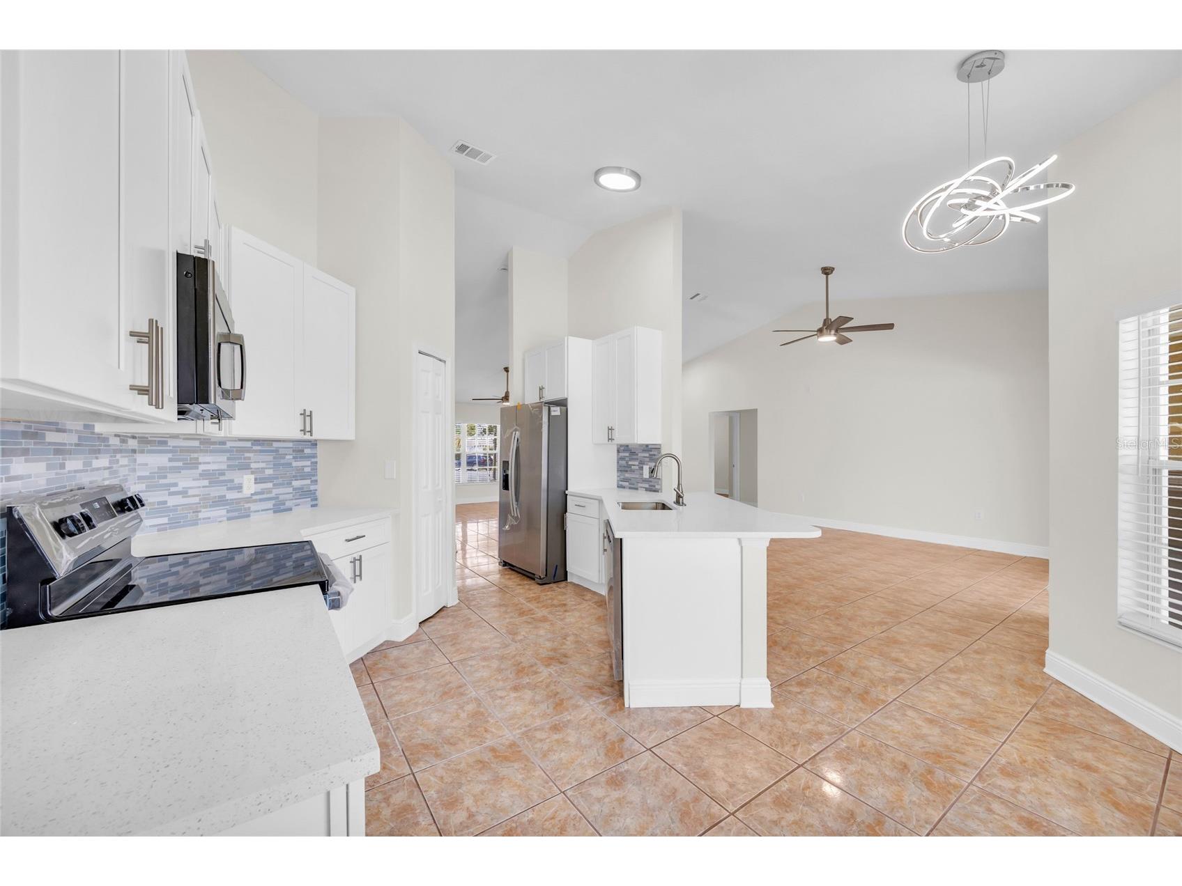 2910 Lotus Ct Kissimmee FL 34747 O6417793 image7