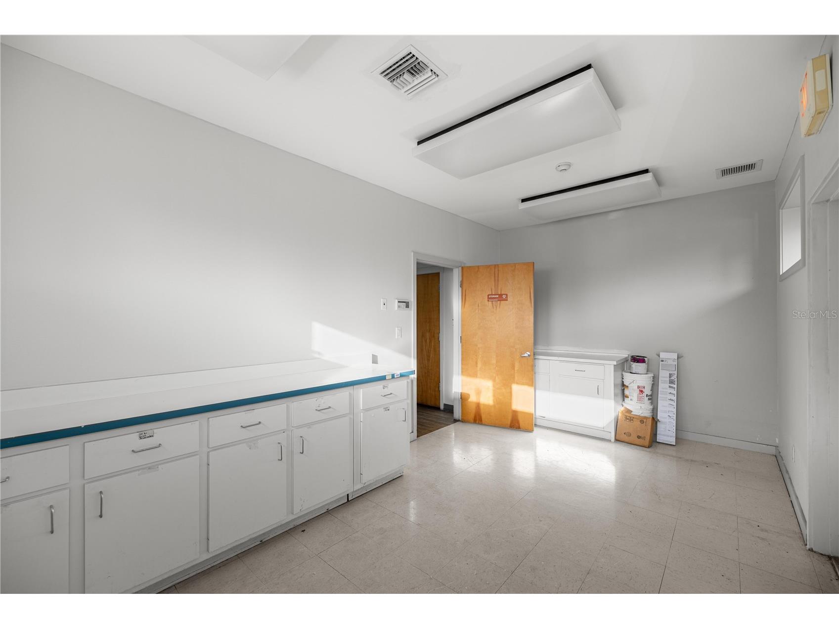 2910 SE 3rd Court #B Ocala FL 34471 OM708202 image9