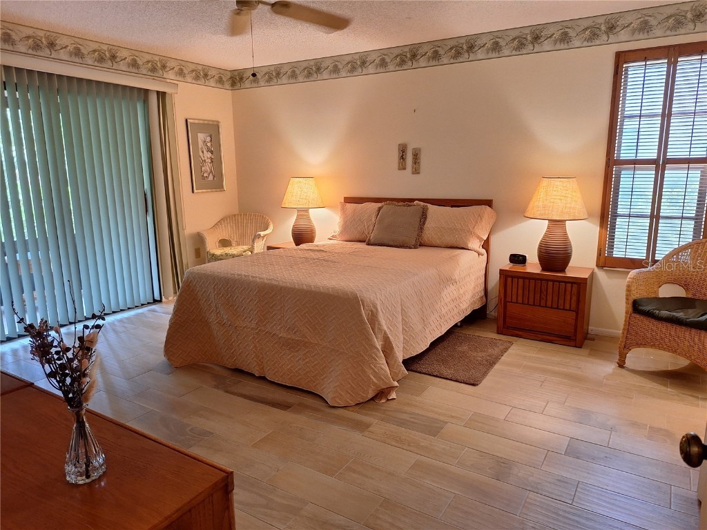 2910 Star Apple Court Palm Harbor FL 34684 TB8382789 image8