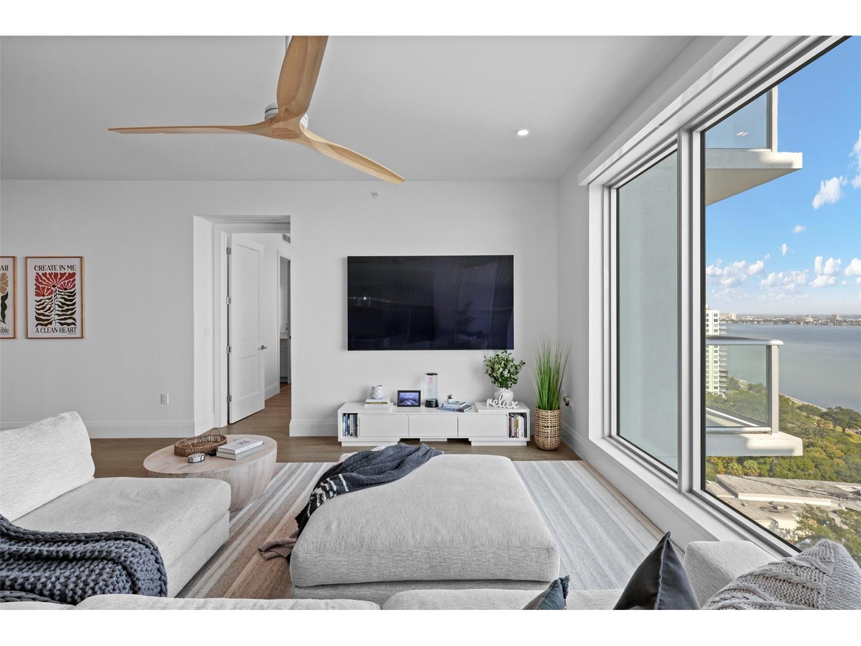 2910 W Barcelona Street #1902 Tampa FL 33629 TB8460426 image8