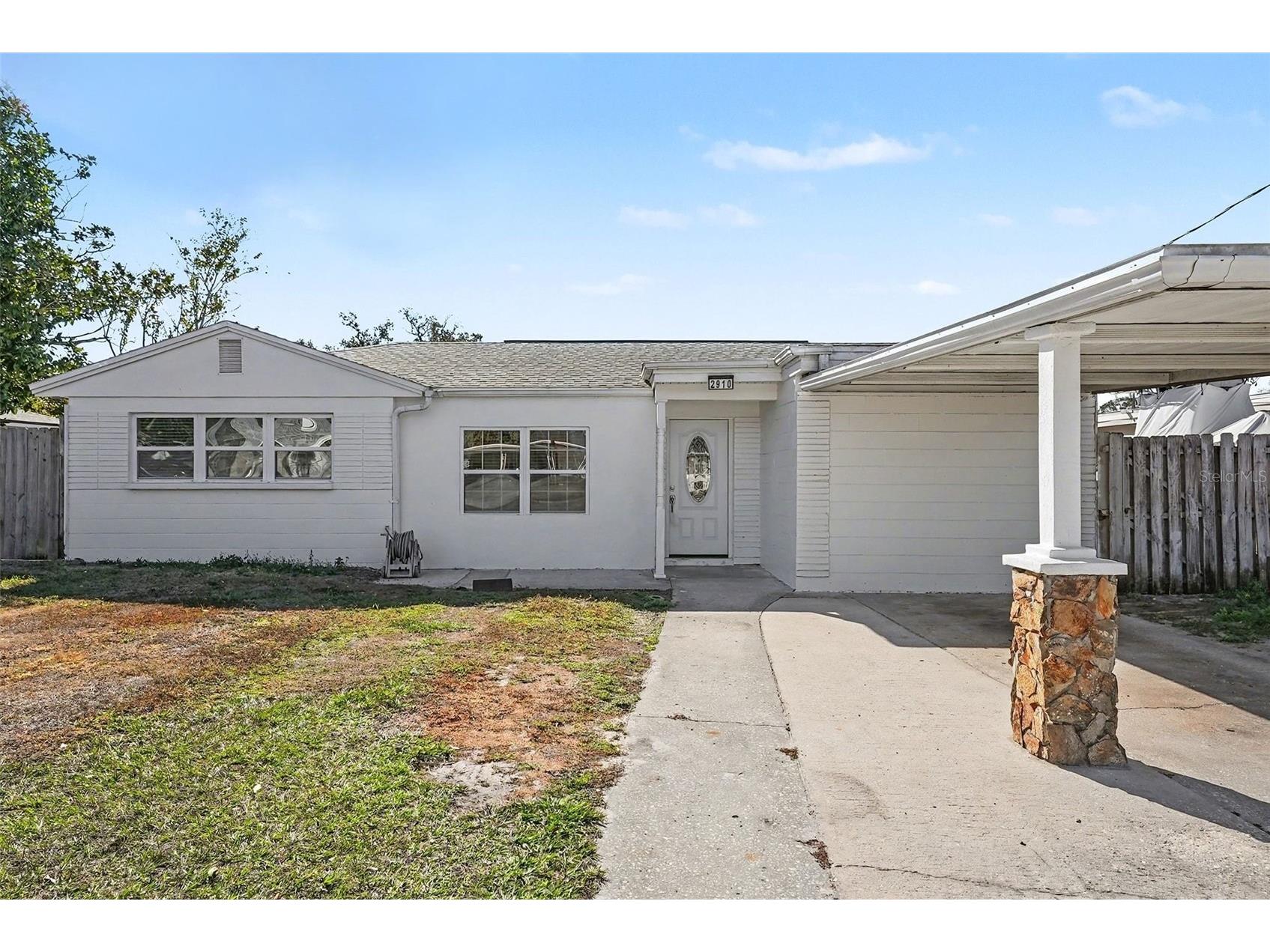 2910 W Burke Street Tampa FL 33614 TB8467672 image1