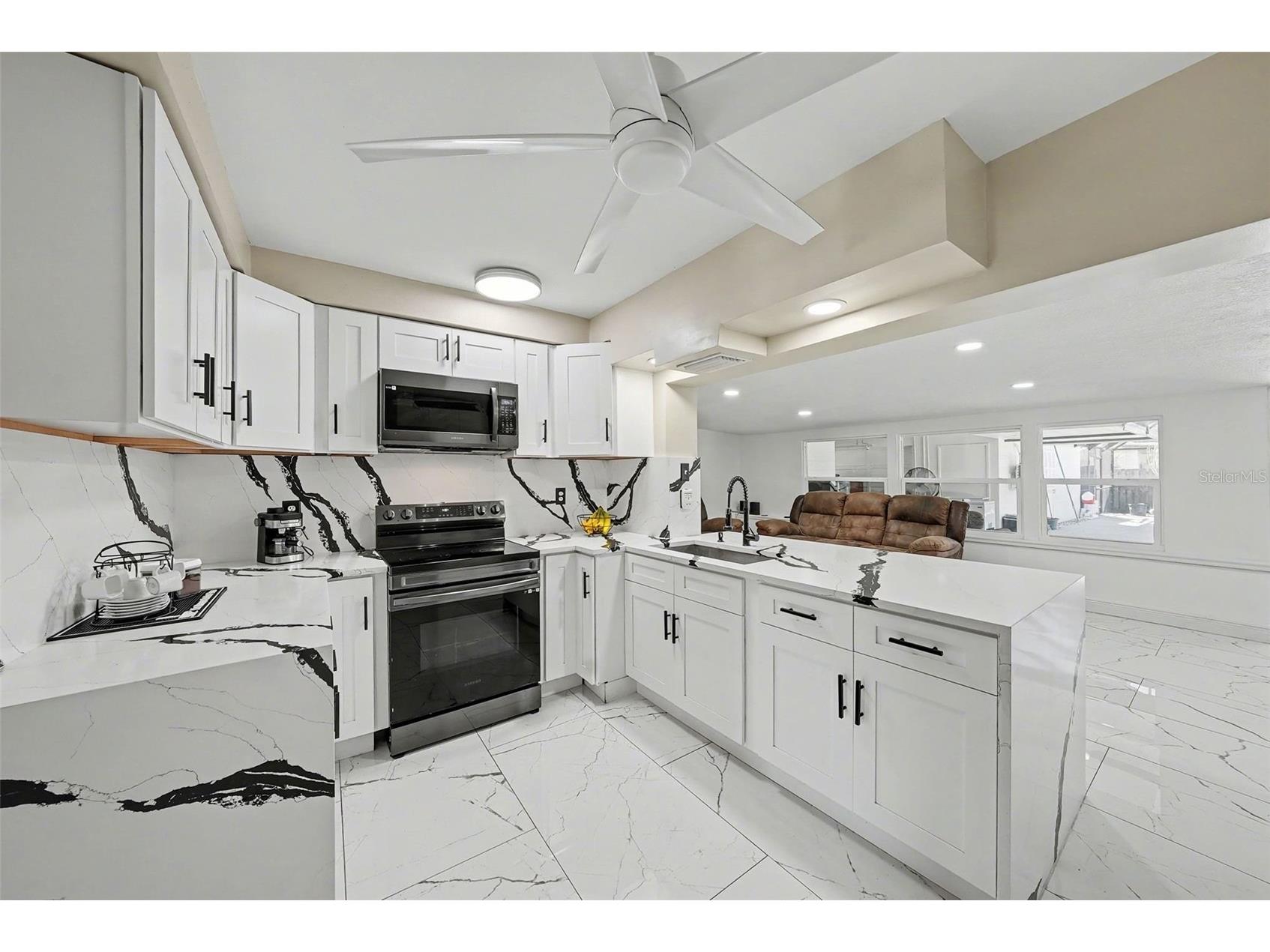 2910 W Burke Street Tampa FL 33614 TB8467672 image11