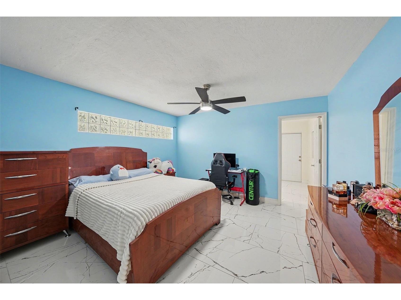 2910 W Burke Street Tampa FL 33614 TB8467672 image14