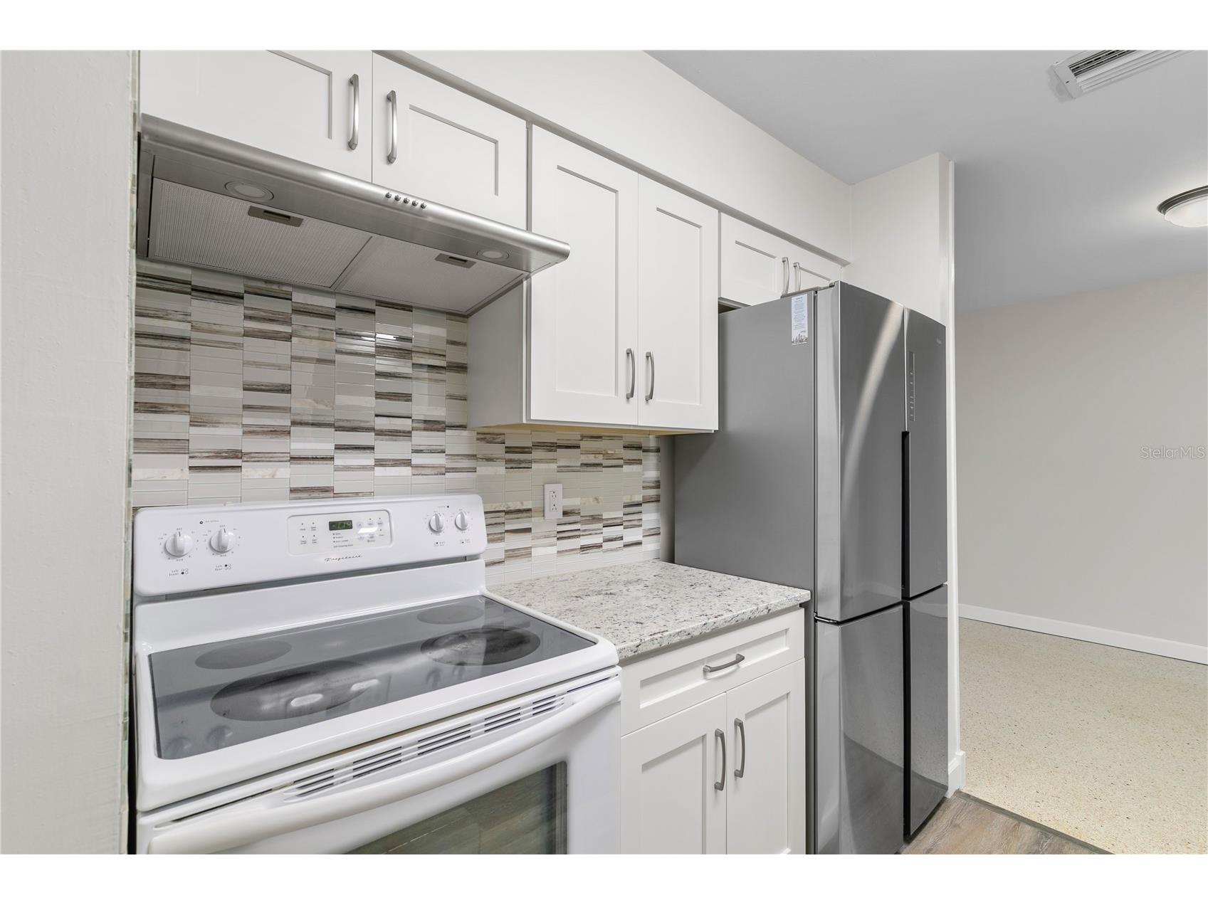 2910 W Price Avenue Tampa FL 33611 TB8520305 image11