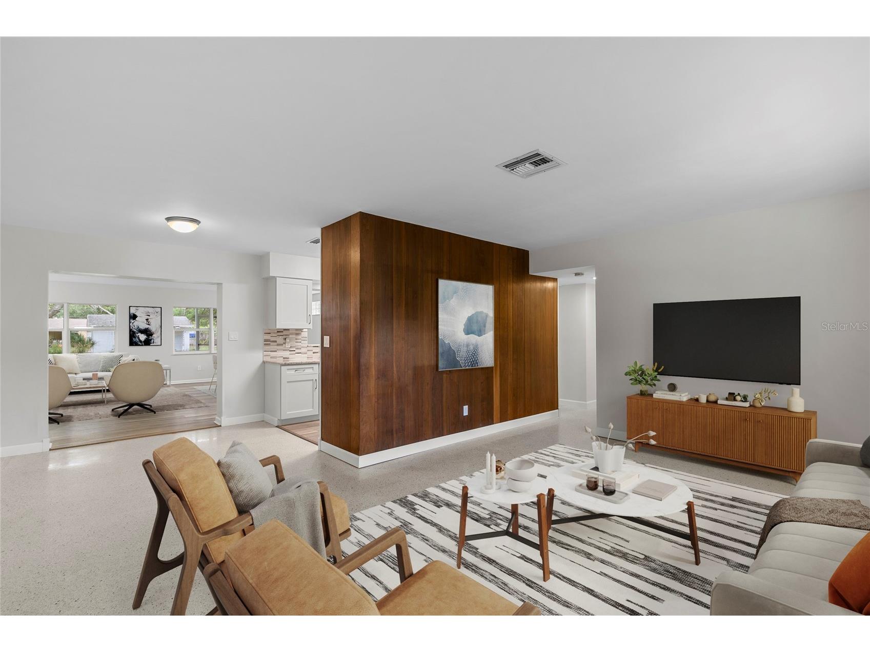 2910 W Price Avenue Tampa FL 33611 TB8520305 image3