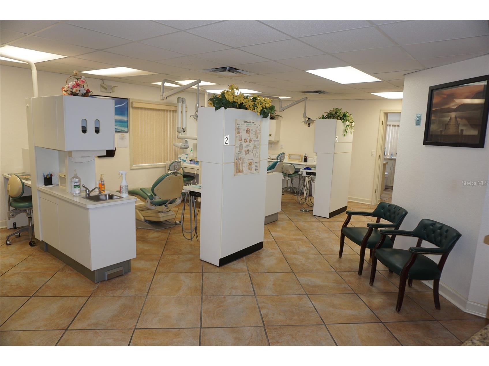 2910 & 2912 W Waters Avenue Tampa FL 33614 TB8502521 image7