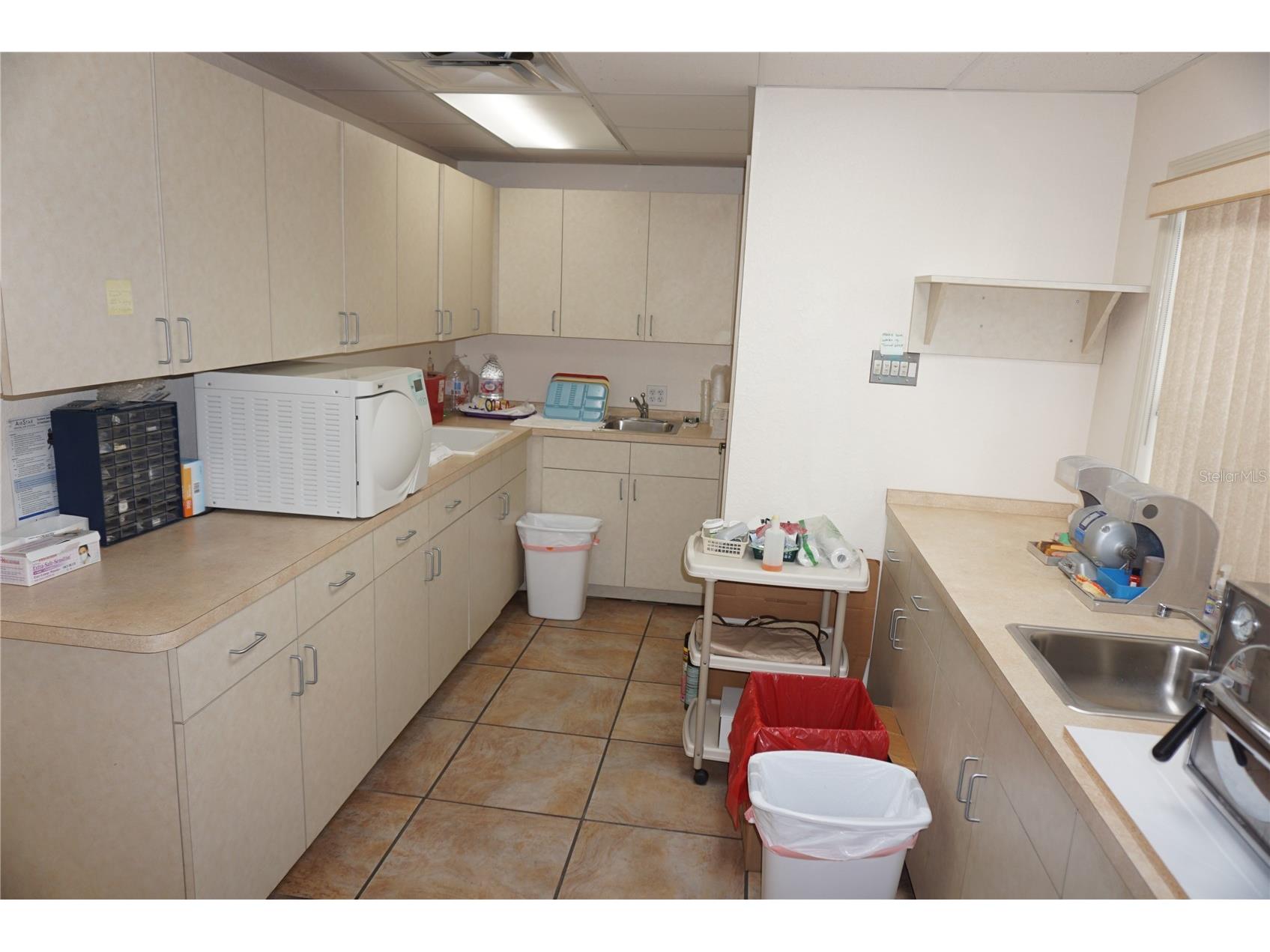 2910 & 2912 W Waters Avenue Tampa FL 33614 TB8502521 image9