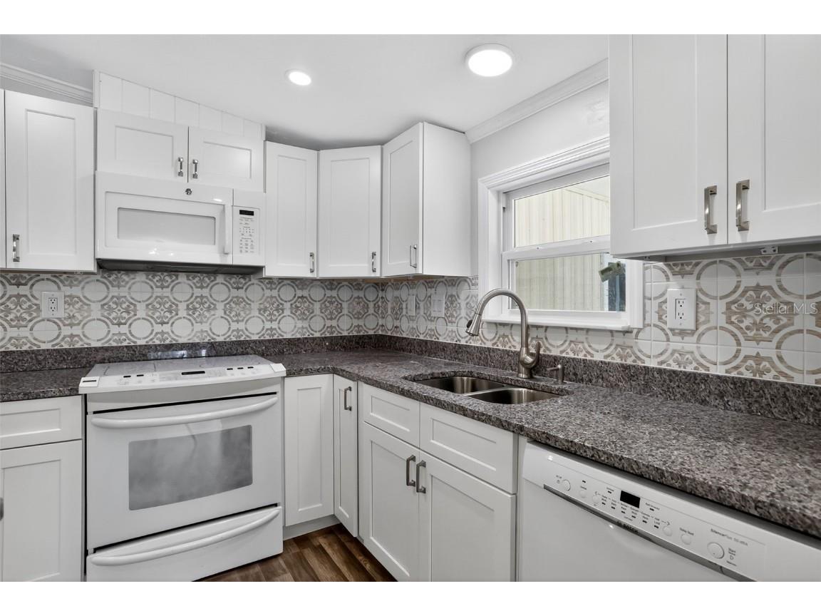 2910 Wekiva Road Tavares FL 32778 O6346845 image15