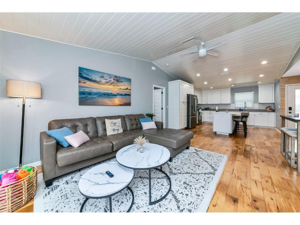 2910 Woodpine Court Sarasota FL 34231 A4665813 image15